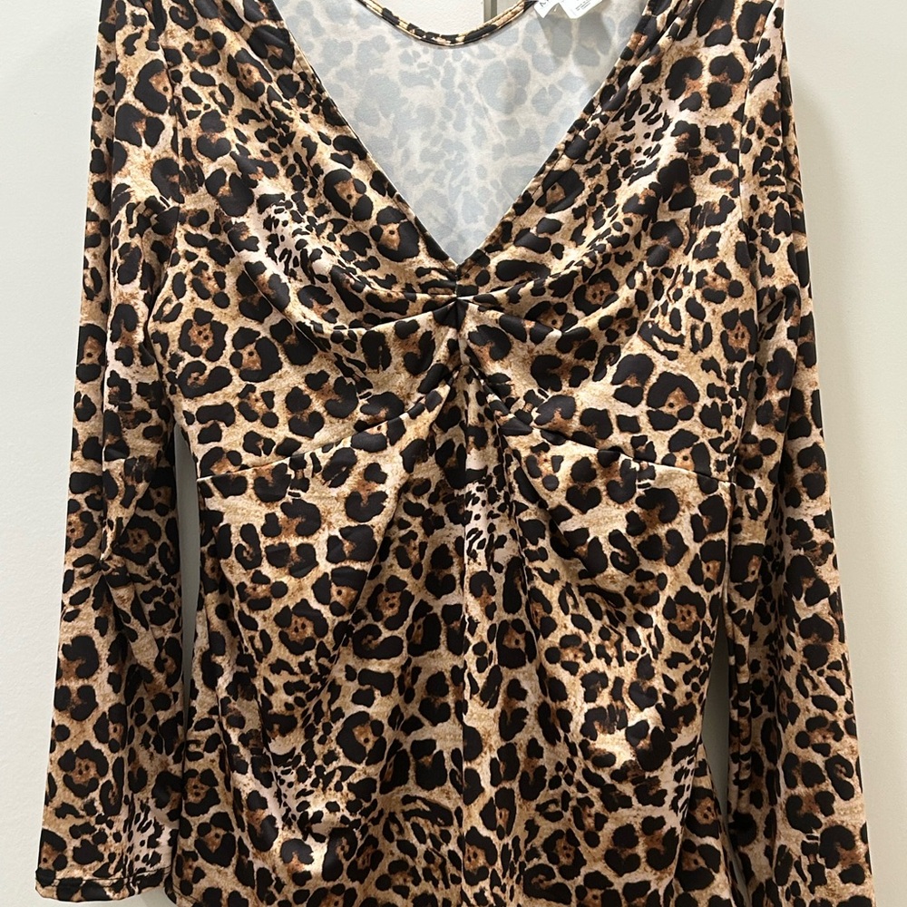 Leopard Print Twist Front Blouse Long Sleeve Animal Print Top (Pre-owned)